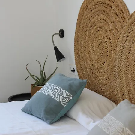 Fundacio L'olivar Bed & Breakfast 4*
